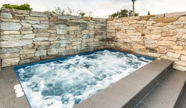 Compass Pools Australia Fibreglass Pool Shape - Spas and Waders